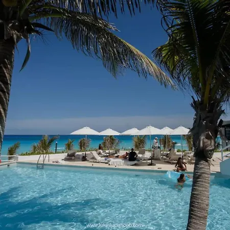 Oceanfront Studio, Magnificent Views